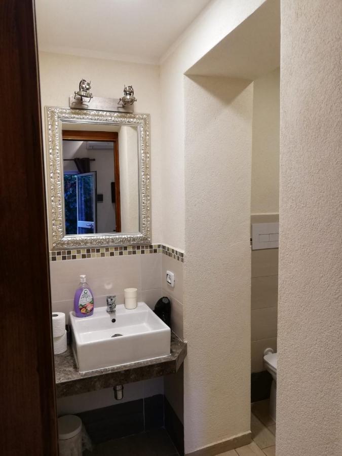 פלרמו Villa Antonella Rooms Mondello מראה חיצוני תמונה